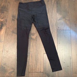 Salty Honey leggings. Small